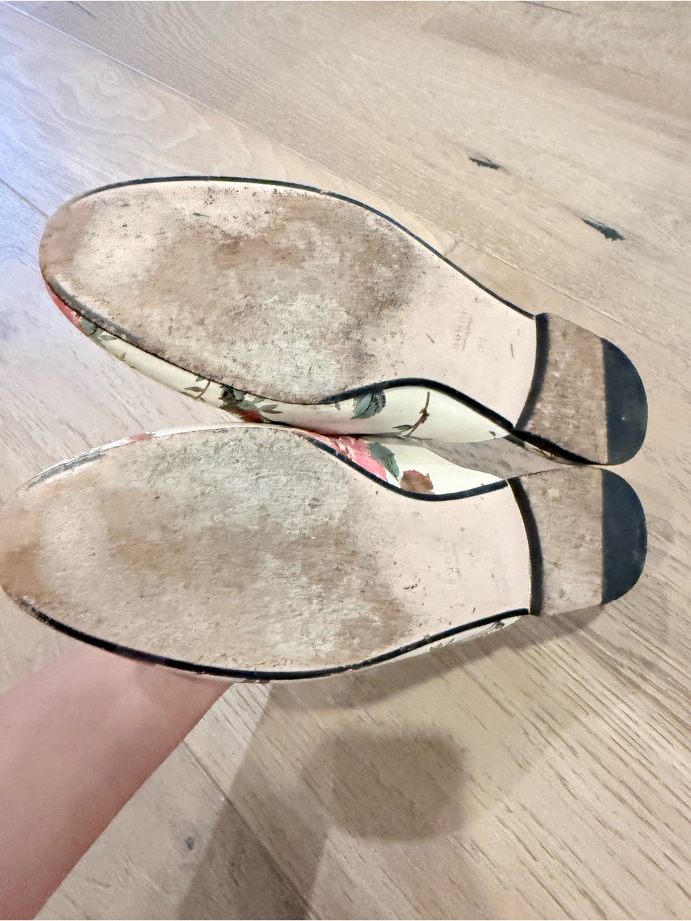 Gucci Floral Ivory Leather Princetown Mules with Pink Accents size 39 - Picture 3 of 5